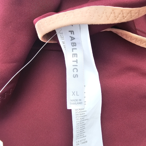 Fabletics Scuba Tank - Picture 6 of 6